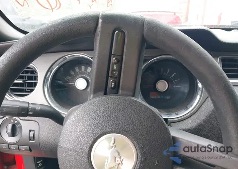 2012 Ford Mustang V6 z USA, uszkodzony, nr VIN 1ZVBP8EMXC5254513